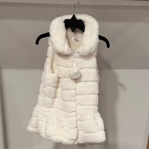 Mud Pie Cream Faux Fur Vest (4T-5T)